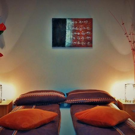 B&B Bazeni Сараево Екстериор снимка