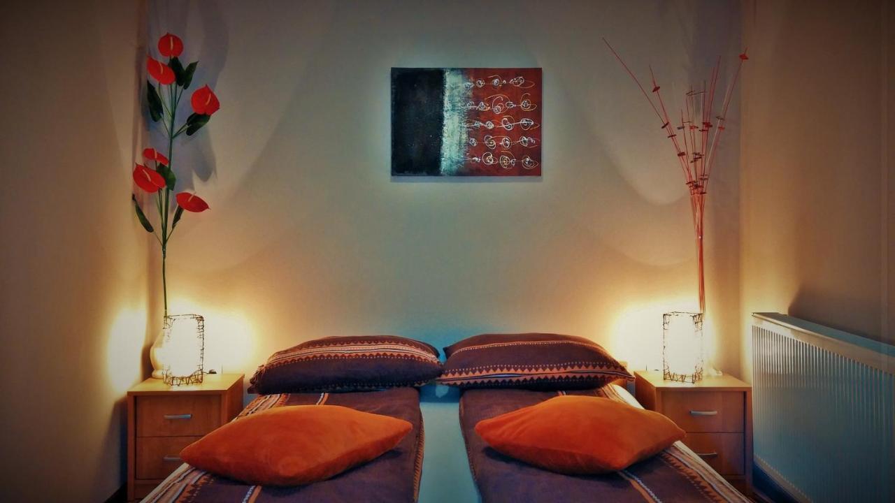 B&B Bazeni Сараево Екстериор снимка
